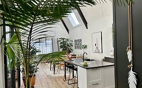 Seaduction Luxury Apartment